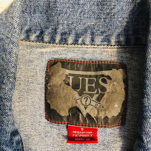 VTG womens Guess Jean Jacket Sz S - Picture 2 of 4